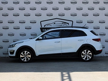 Kia , 2019г., передний привод, автомат