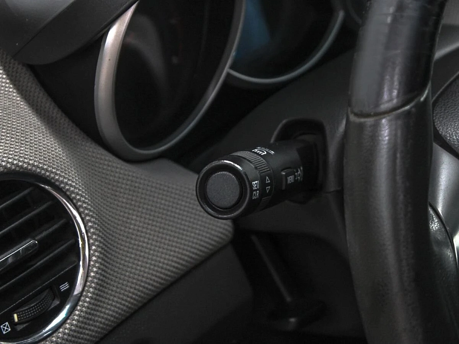 Chevrolet Cruze, 2010г., передний привод, механика