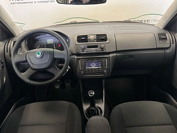 Skoda Fabia, 2010г, передний привод, механика