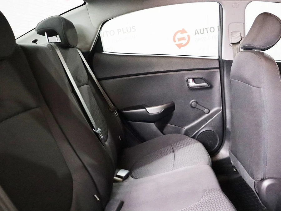 Kia Rio, 2016г., передний привод, автомат