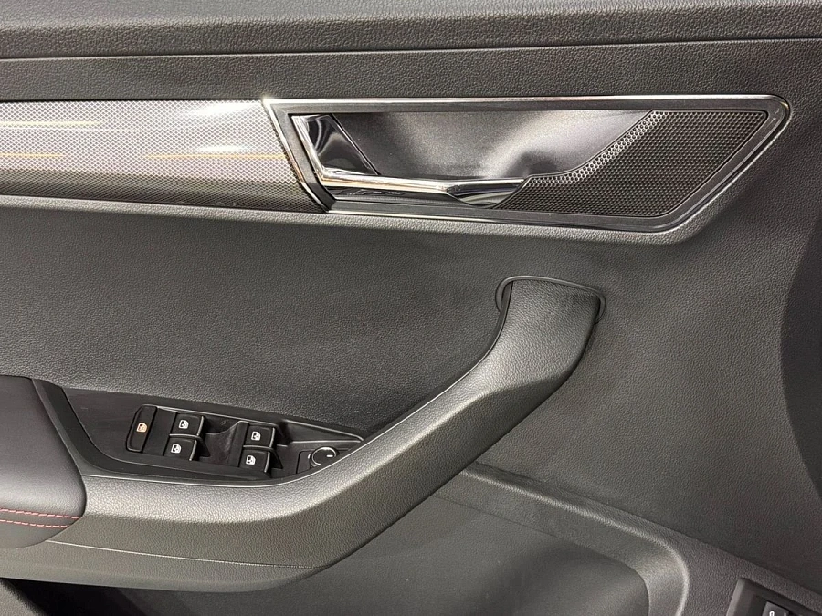 Skoda Karoq, 2025г., передний привод, робот