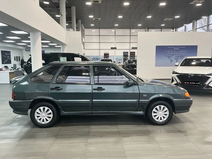 Lada (ВАЗ) 2114, 2005г., передний привод, механика