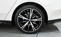 BMW 5 серии, 2024г., полный привод, автомат