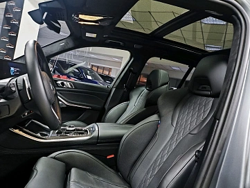 BMW X5, 2025г, полный привод, автомат