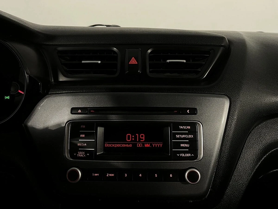 Kia Rio, 2016г., передний привод, механика