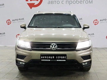 Volkswagen Tiguan, 2017г, полный привод, автомат