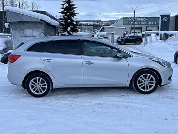 Kia Ceed, 2012г, передний привод, автомат