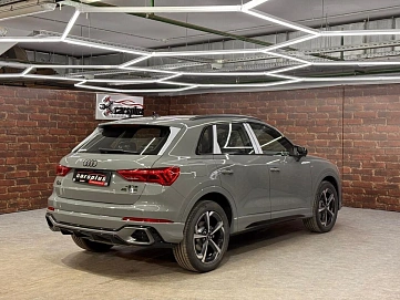 Audi Q3, 2025г, полный привод, робот