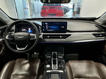 Chery Tiggo 8 Pro, 2021г, передний привод, робот