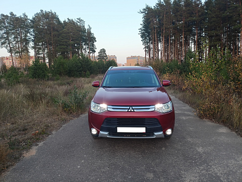 Mitsubishi Outlander, 2014г., полный привод, вариатор