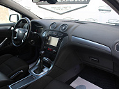 Ford Mondeo, 2012г., передний привод, робот
