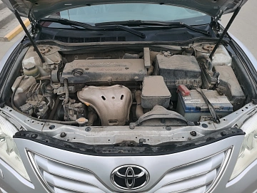 Toyota Camry, 2010г, передний привод, автомат