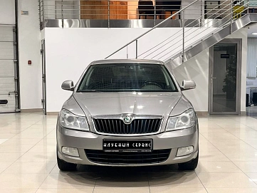 Skoda Octavia, 2010г, передний привод, робот