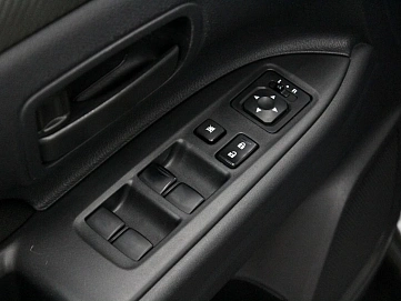 Mitsubishi Outlander, 2013г, передний привод, вариатор