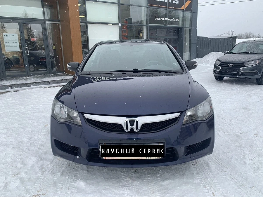 Honda Civic, 2010г., передний привод, механика