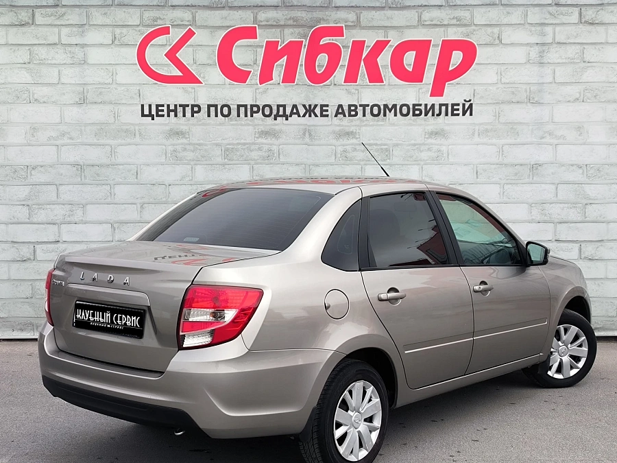 Lada (ВАЗ) Granta, 2022г., передний привод, механика
