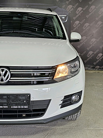 Volkswagen Tiguan, 2013г, передний привод, робот