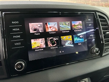 Skoda Karoq, 2021г, полный привод, робот