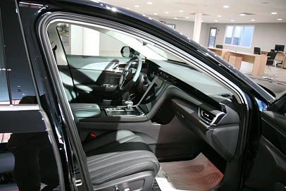 Hongqi H5, 2024г, передний привод, автомат