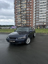 Toyota Camry, 1998г, передний привод, автомат