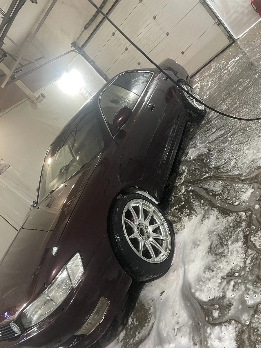 Toyota Mark II, 1994г., задний привод, автомат