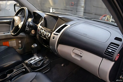 Mitsubishi Pajero Sport, 2014г, полный привод, автомат