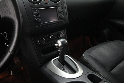 Nissan Qashqai, 2012г, передний привод, вариатор