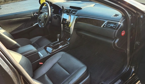 Toyota Camry, 2015г, передний привод, автомат