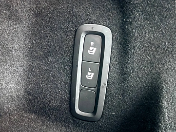 Volvo XC60, 2018г, полный привод, автомат