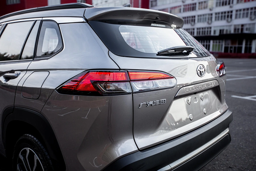Toyota Frontlander, 2023г., передний привод, вариатор