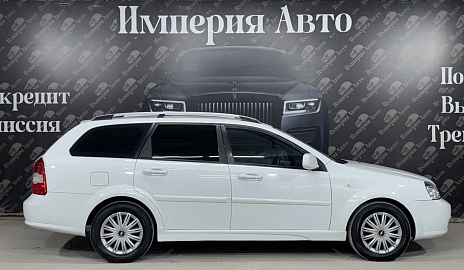 Chevrolet Lacetti, 2012г, передний привод, механика