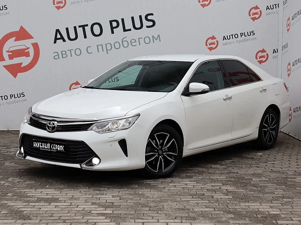 Toyota Camry, 2016г., передний привод, автомат
