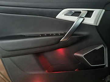 Geely Atlas, 2019г, передний привод, автомат