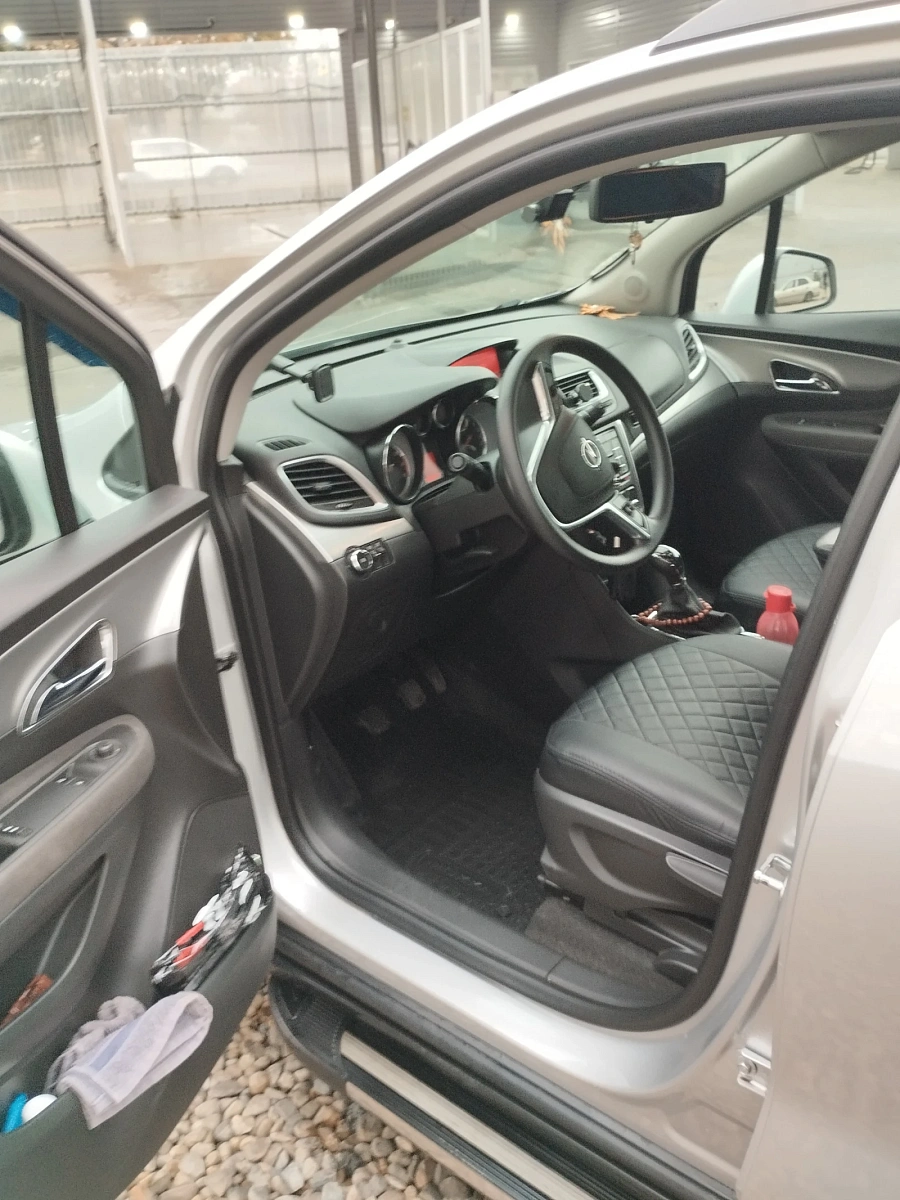 Opel Mokka, 2014г., передний привод, механика