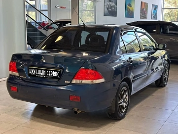 Mitsubishi Lancer, 2005г, передний привод, автомат