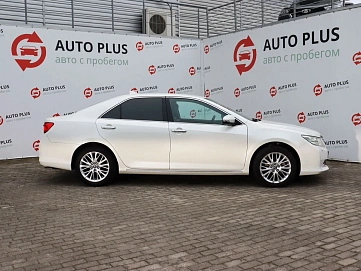 Toyota Camry, 2014г, передний привод, автомат