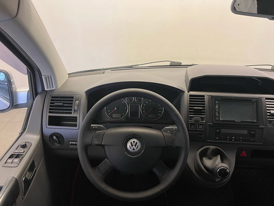 Volkswagen , 2008г., передний привод, механика