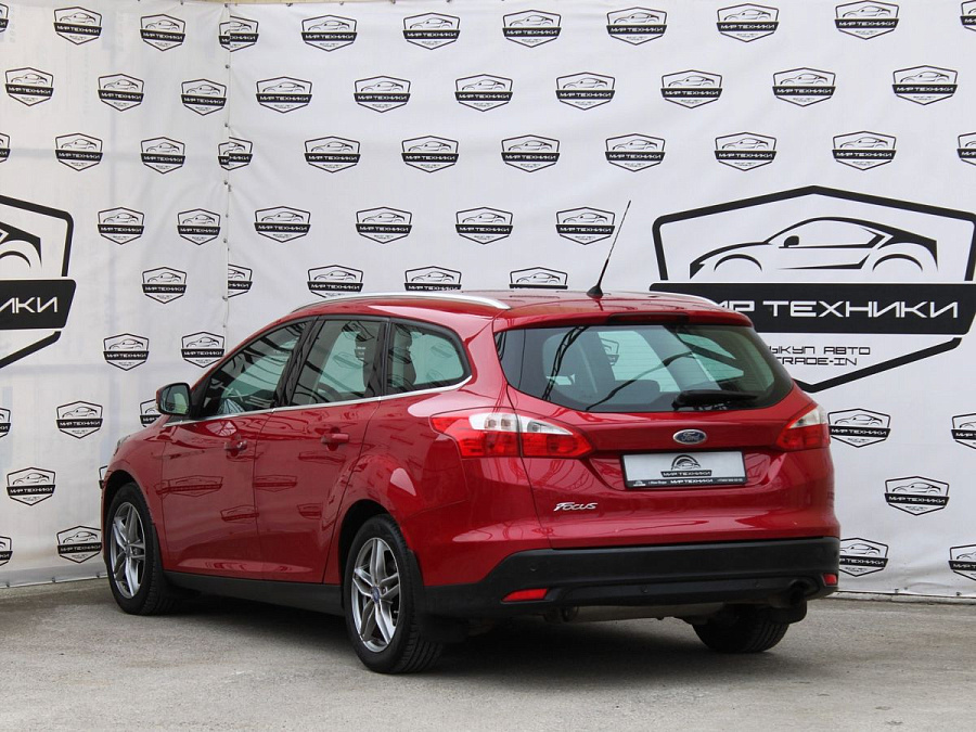 Ford Focus, 2012г., передний привод, робот