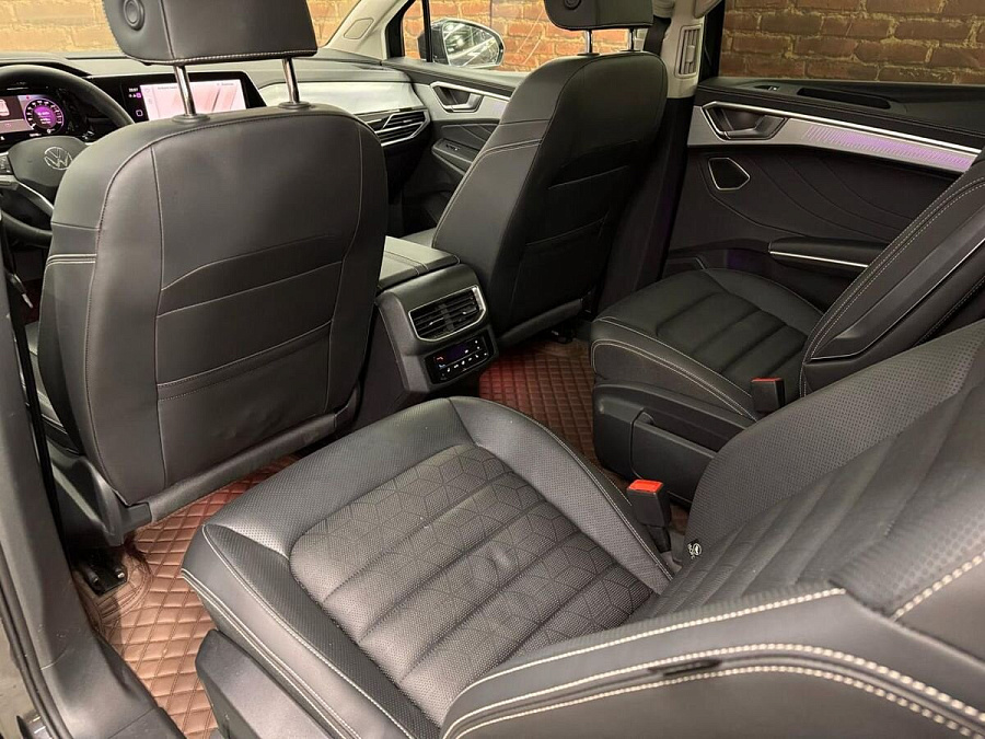 Volkswagen Talagon, 2023г., полный привод, робот