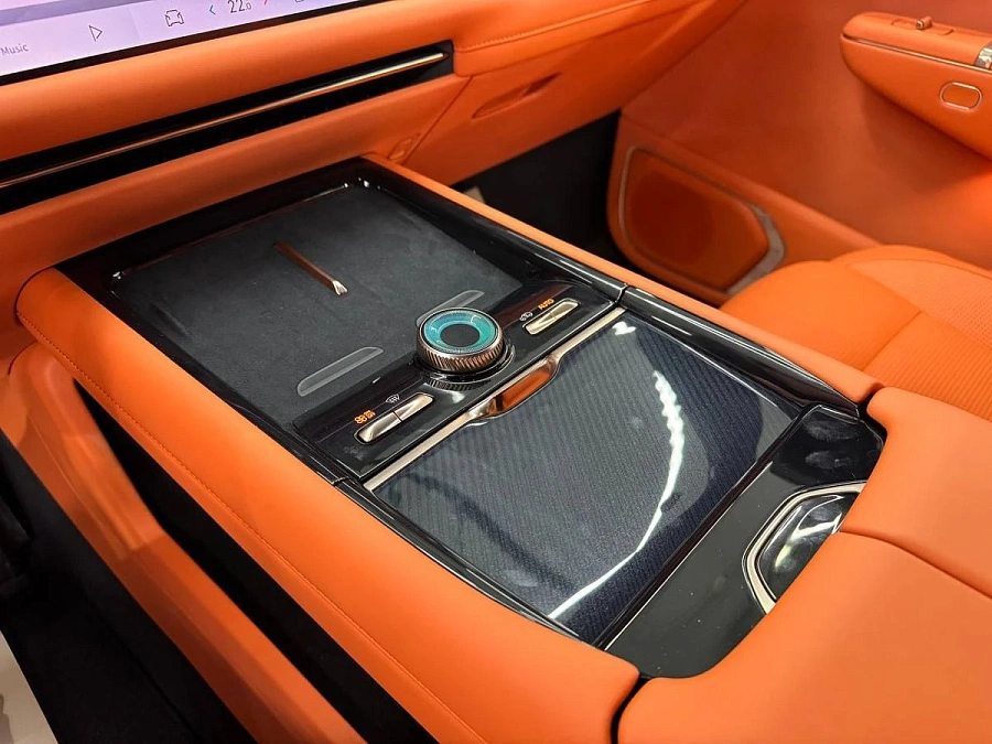 Lynk & Co 900, 2025г., полный привод, автомат