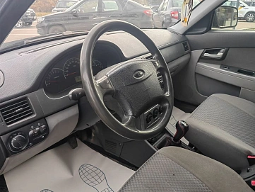 Lada (ВАЗ) Priora, 2011г, передний привод, механика