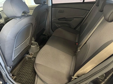 Kia Rio, 2010г., передний привод, механика