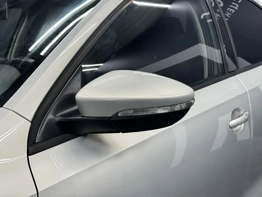 Volkswagen Jetta, 2014г., передний привод, автомат