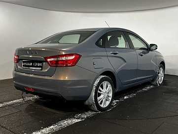 Lada (ВАЗ) Vesta, 2017г, передний привод, механика