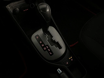 Kia Rio, 2013г, передний привод, автомат