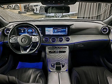 Mercedes-Benz CLS, 2020г, полный привод, автомат