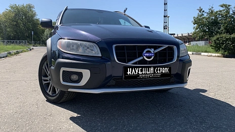 Volvo XC70, 2011г, передний привод, автомат