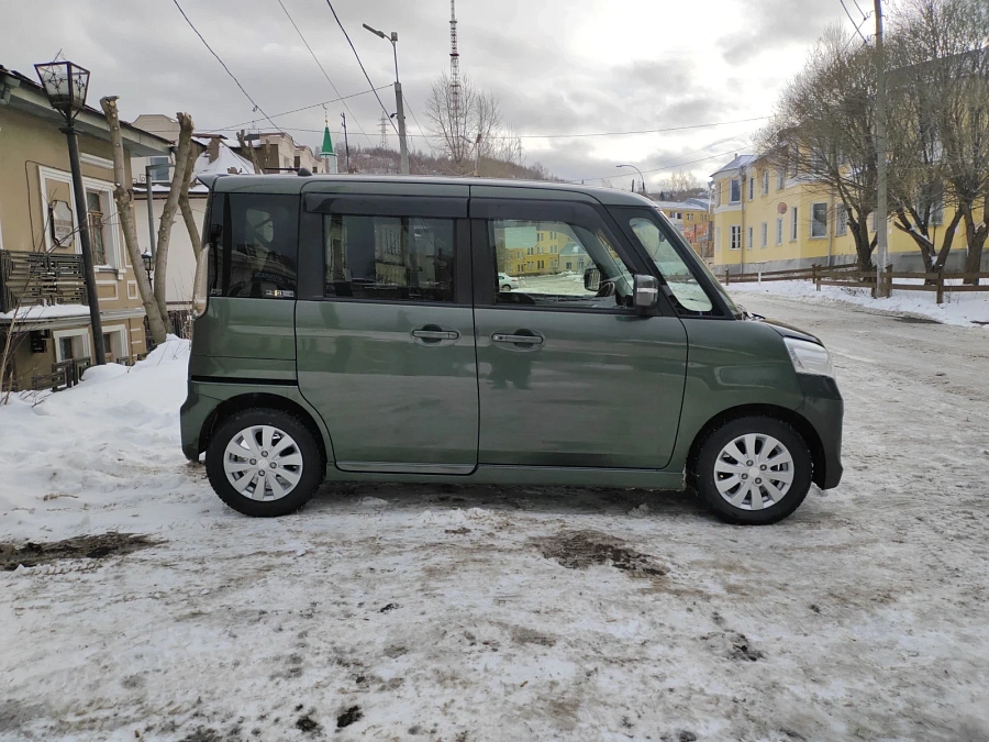 Suzuki Spacia, 2014г., передний привод, вариатор