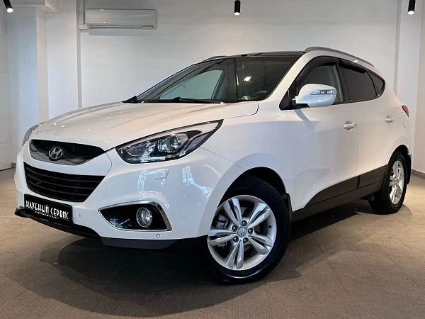 Hyundai ix35, 2013г., передний привод, автомат