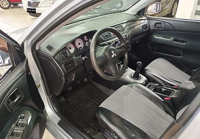 Mitsubishi Lancer, 2007г, передний привод, механика